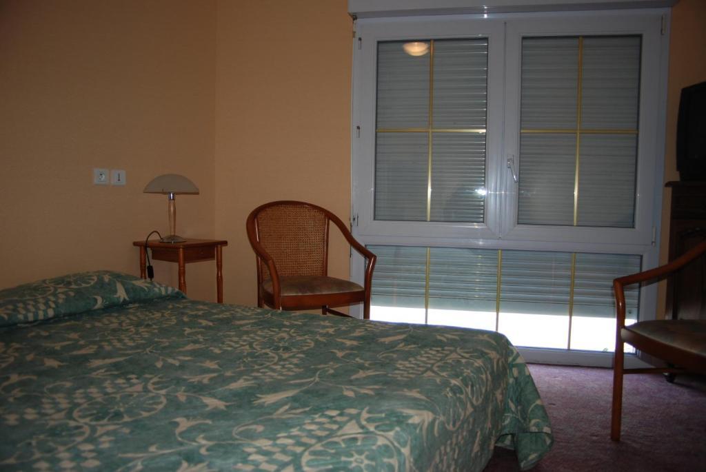 Hotel De France Pontorson Esterno foto
